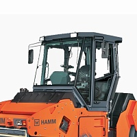 Стекло лобовое правое Hamm HD90/HD110