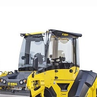 Стекло лобовое левое Bomag Bw161Ac